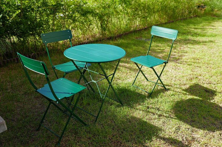 Tips for Creating an Inviting Outdoor Garden Space for Relaxation and Socialising